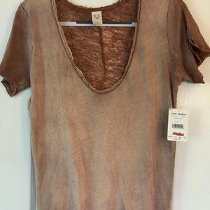Free People V Neck T-shirt- Size Small-NWT